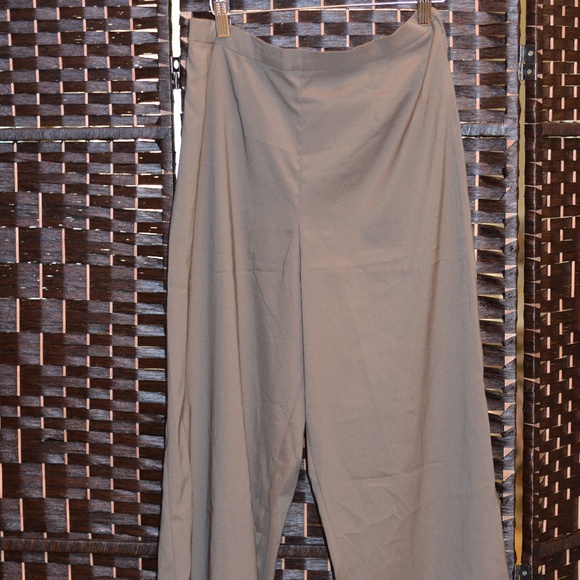 Linda Lunstrom SZ 10 lightweight Brown Pant - Picture 3 of 5